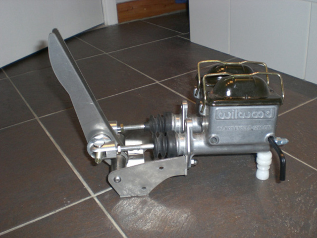 Rescued attachment pedals 001.jpg